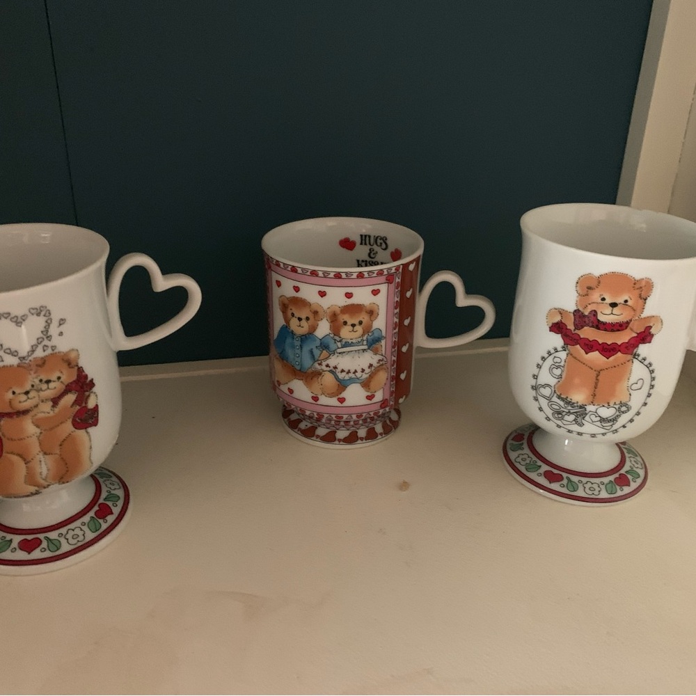 Lucy & Me coffee cups!
